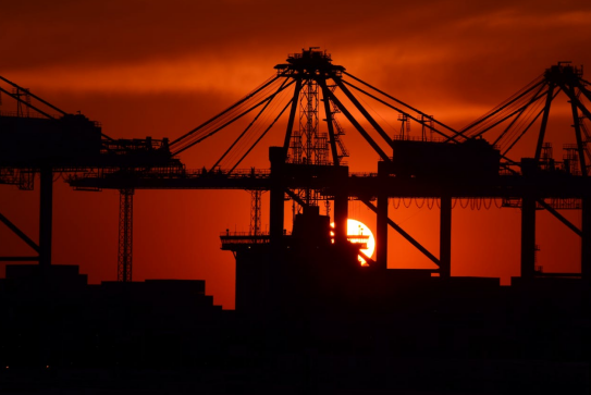 Heavy equipment creates the industrial glory of a great country