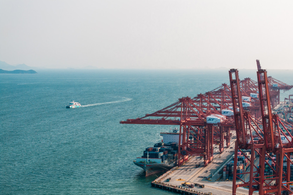 Full Guide: Research & Preparation for Companies Selling Products Overseas