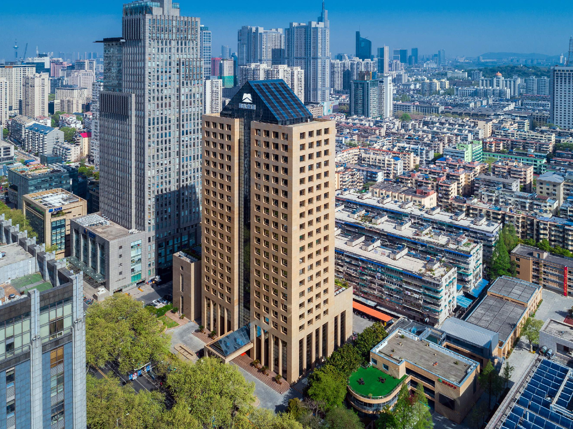 长江路大楼.jpg